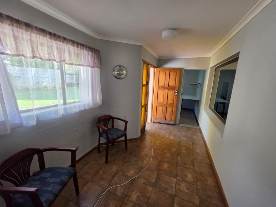 6 Bedroom Property for Sale in Bethlehem Free State